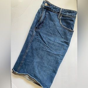 Women’s 18 Jean Skirt
